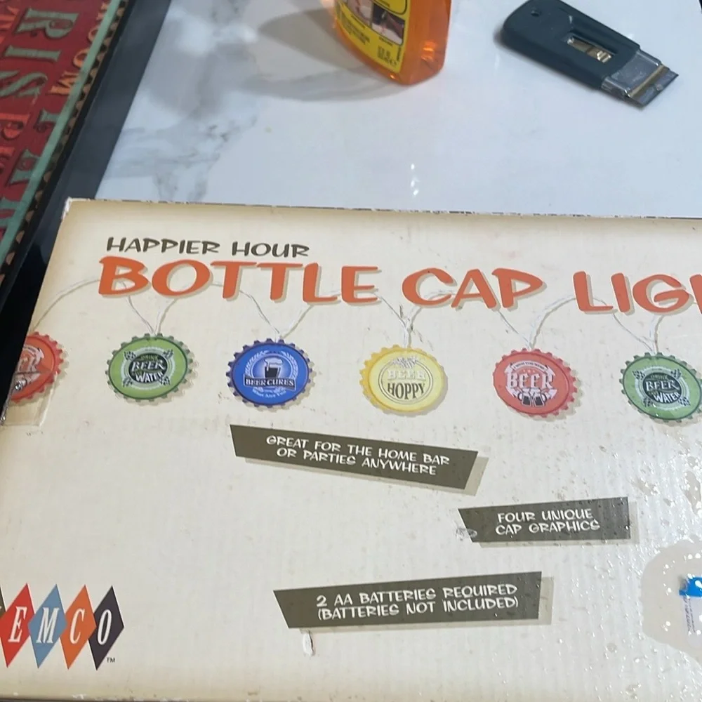 NWOT Happier Hour Bottle Cap Lights!